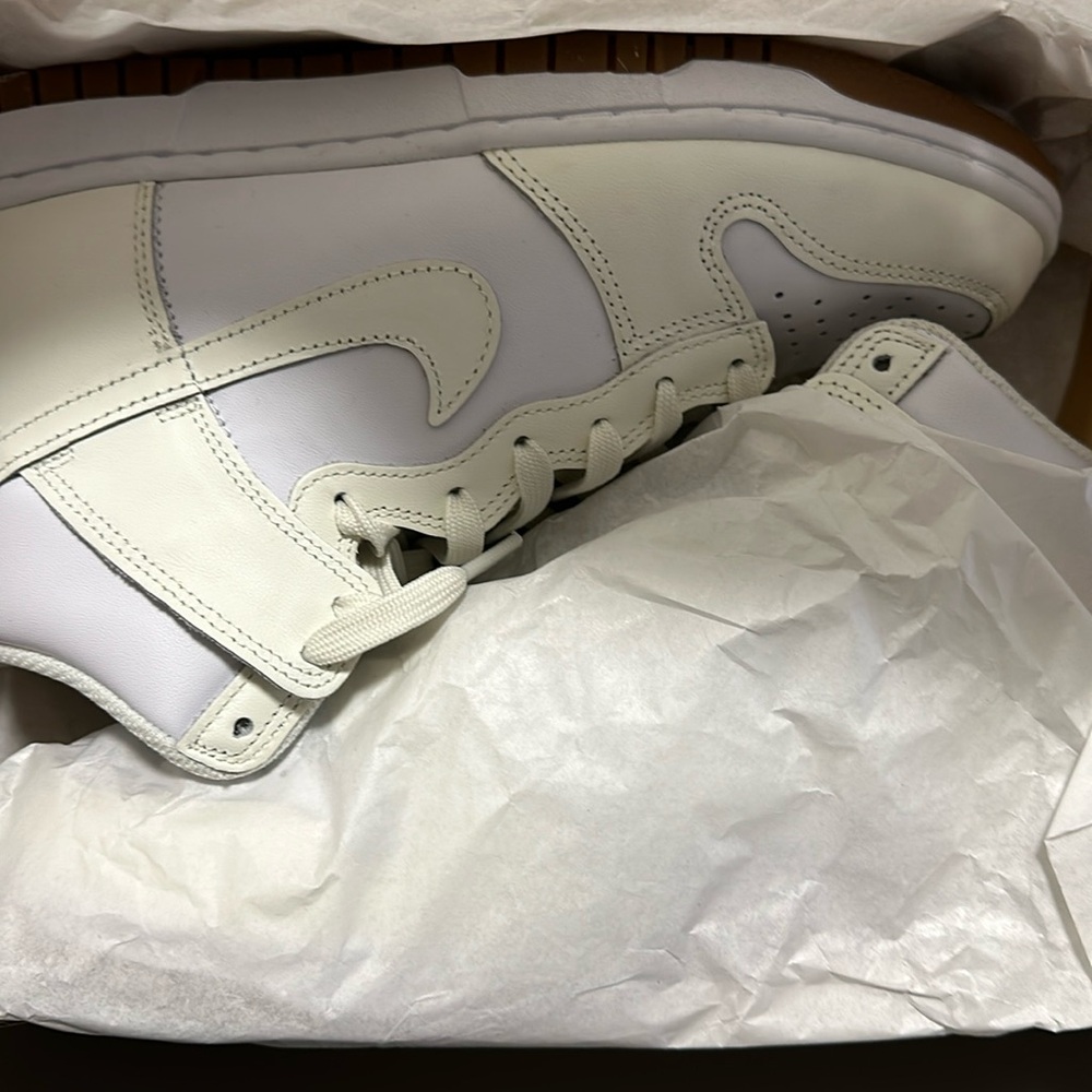 Brand new Nike Dunk Hight White/Salt-Gum Med Brown Women 7.5 Men 6 - Picture 6 of 6